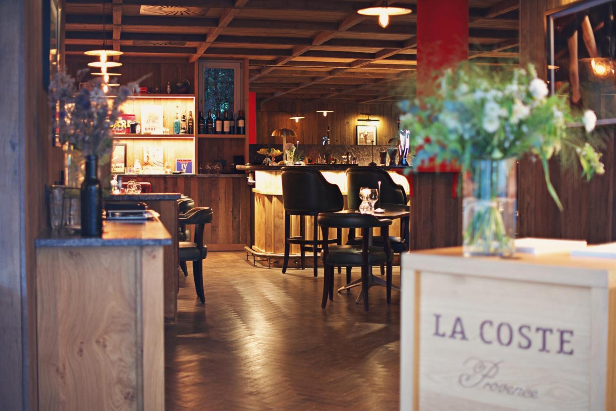 Auberge La Coste Ле-Пюї-Сент-Репарад Екстер'єр фото